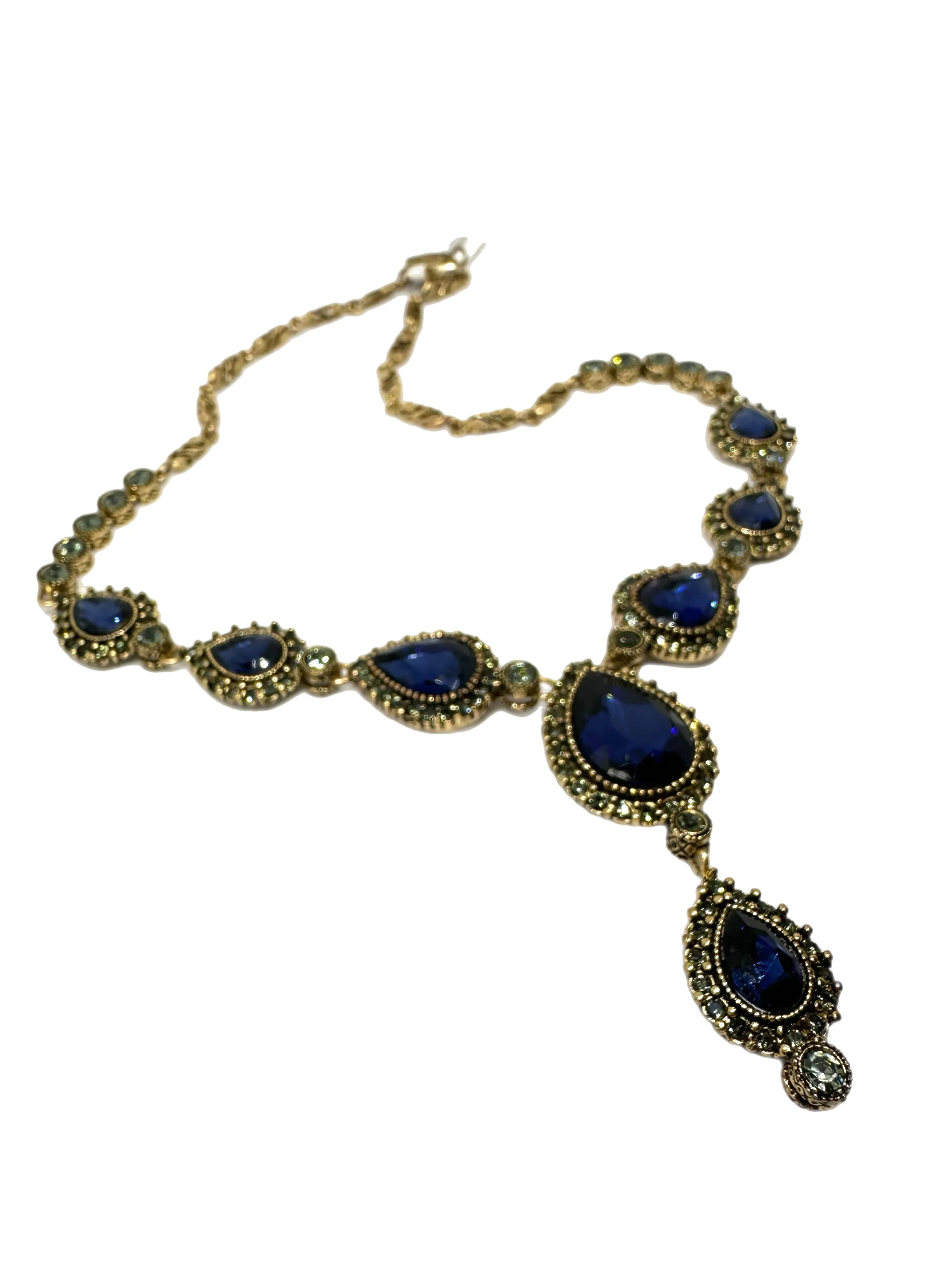 Afife Necklace